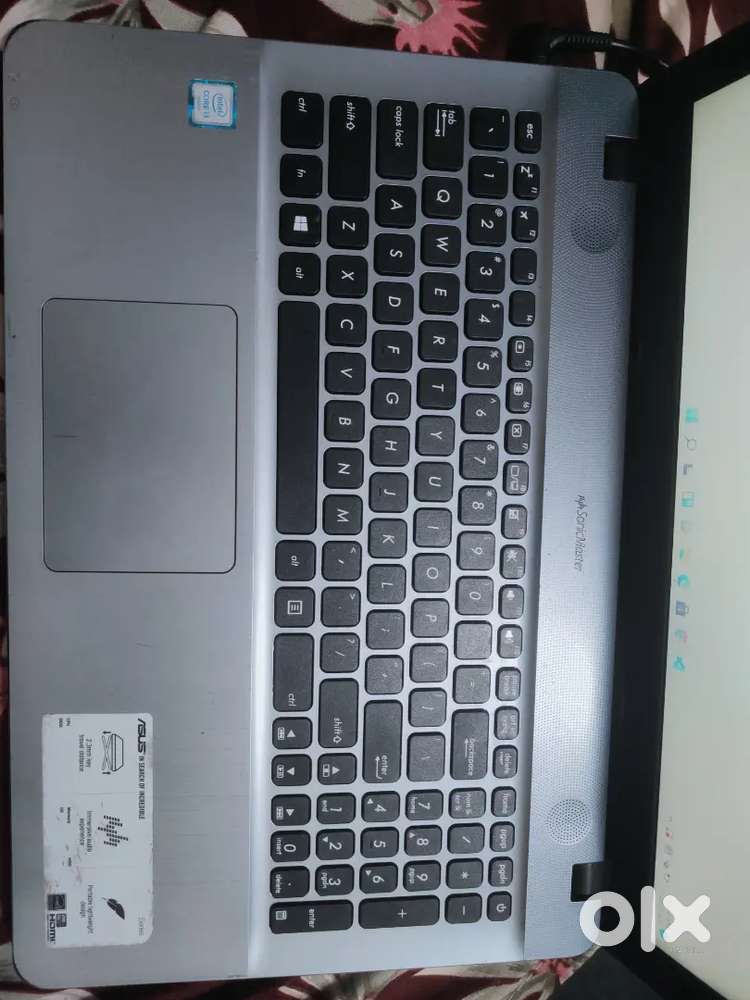 i3 Asus laptop