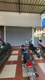 1000 SQFT SHOP SPACE FOR RENT EKM KOMBARA