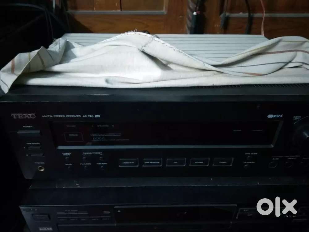 Teac made in Japan Stereo Tunner & Integrated Receiver Amplifier.