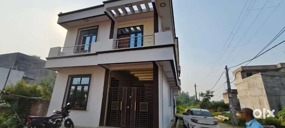 House for sale near new Amity university malhar chinhat lko