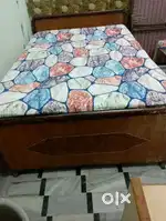 Diwan with sleepwell company matress at Abohar