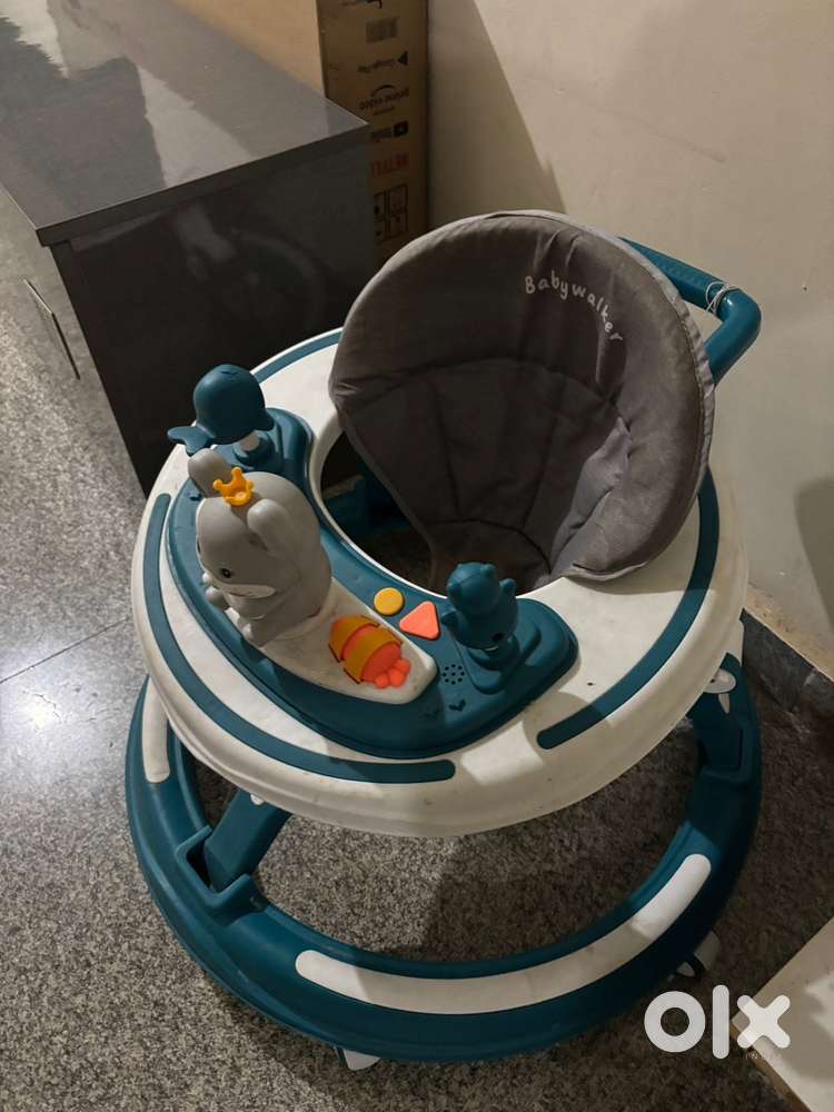 Kids walk three years old babies