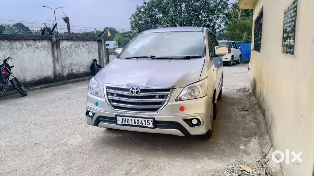 Toyota Innova 2013
