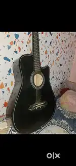 GUITAR FOR PHOTOSHOOT