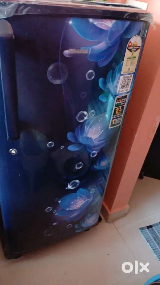Urgent Sale : New Fridge For Sale Only 5month old