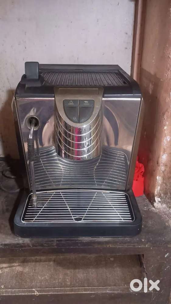 Coffee beans machine