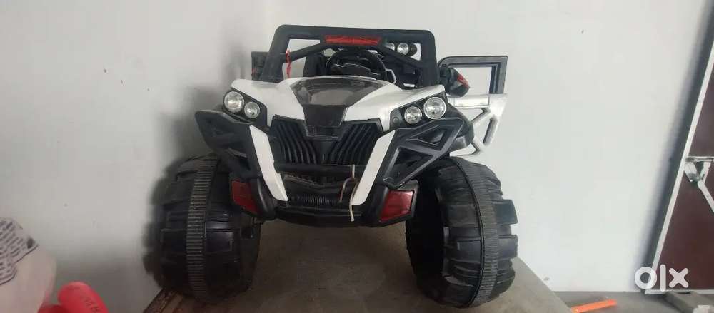 Kids toys car hai.remote wali.with charger