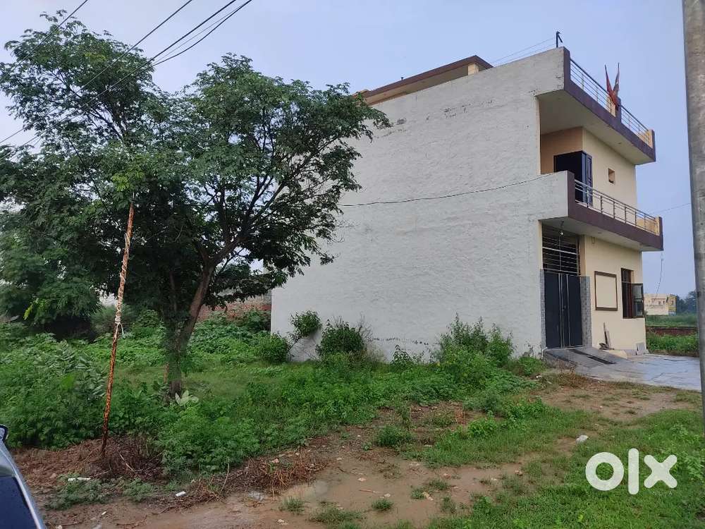 West facing Corner Square Plot