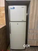 Samsung Double Door Refrigerator – 275L (Silver Nano, Good Condition)