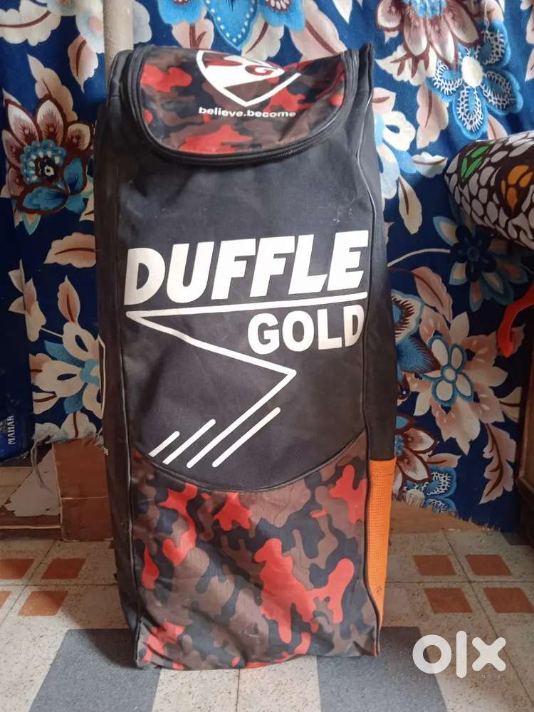 SG Season Cricket kit (youth size)