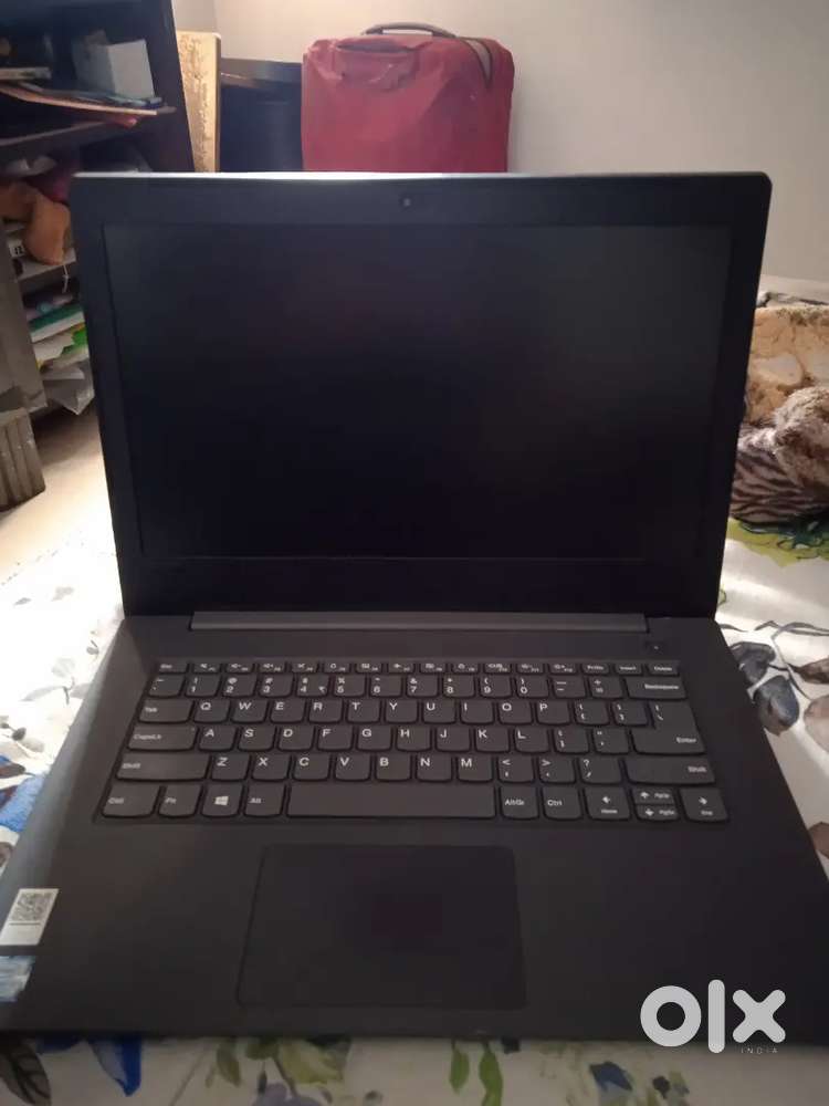 LENOVO V130 NOTEBOOK (I3 8th GEN) URGENTLY SELLING