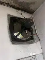 Commercial Exhaust fan [2 exhaust fan 1 is for 2000]