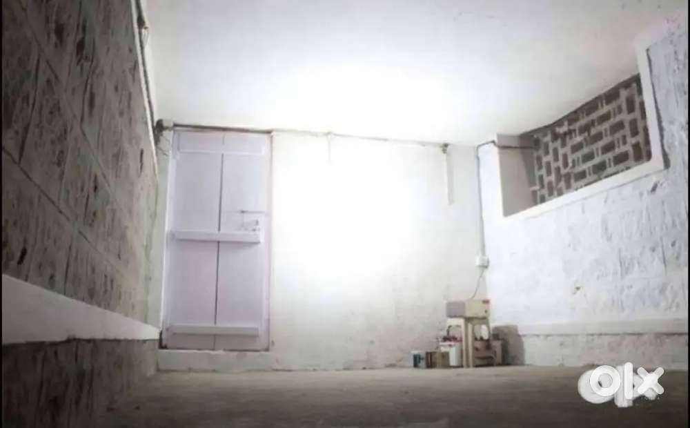 Godown for rent in Falnir (180 sq ft)