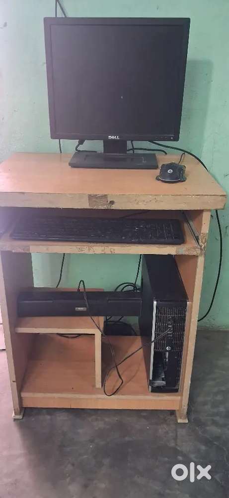 Hp desktop 4gb 250 hdd