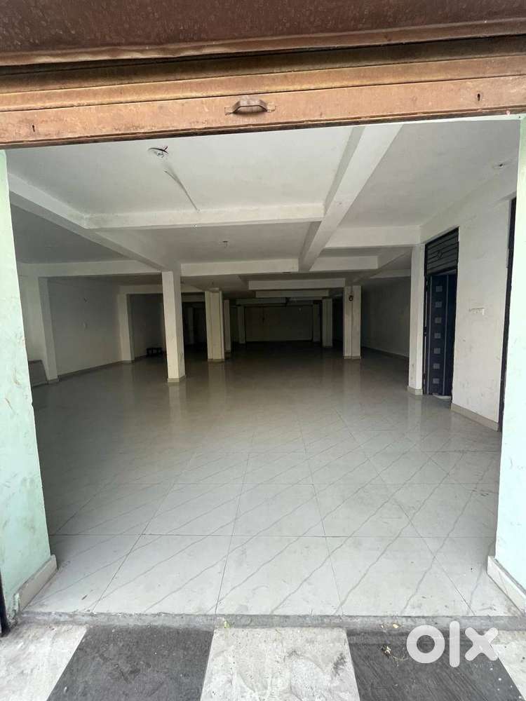 PREMIUM COMMERCIAL HALL FOR RENT NEAR GEETA NAGAR METRO!