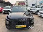 Hyundai Venue SX Knight Edition  MT, 2024, Petrol