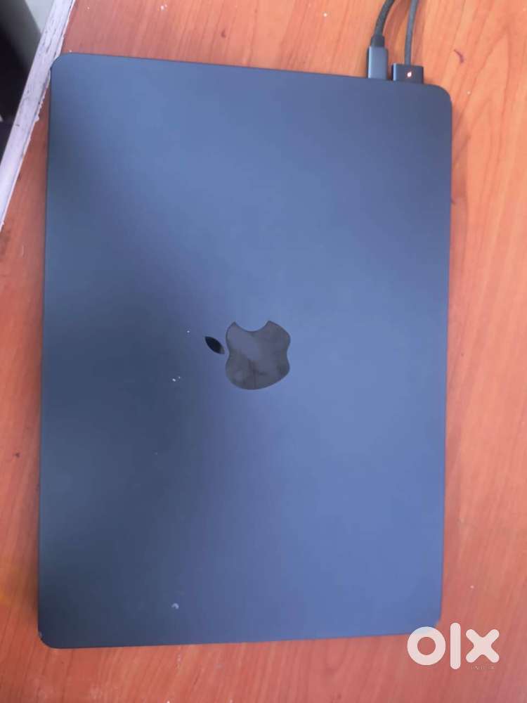 Macbook Air M3 16GB 512SSD