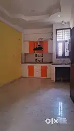 Big size ready to move 1bhk main road ki location  near Pratap vihar