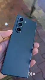 Fold 5 256GB , 6 month old
