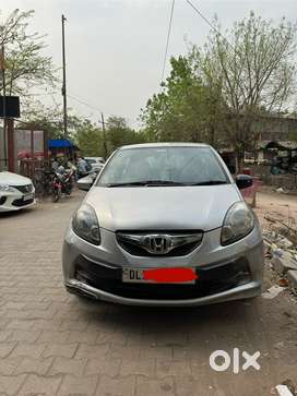 Honda Brio MT Petrol well maintained less driven with service records