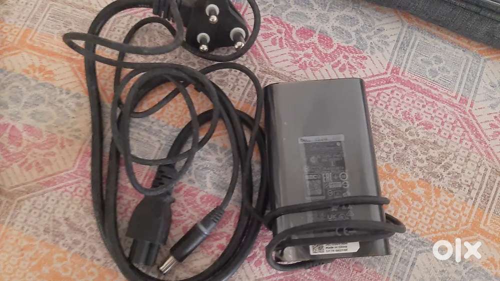 Latitude E5440 Battery And Laptop charger