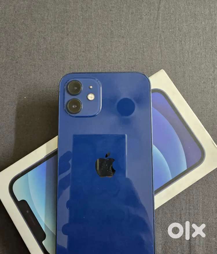 Apple i phone 12