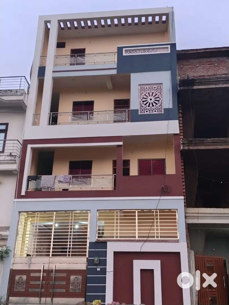 Luxury flats and rooms available for rent