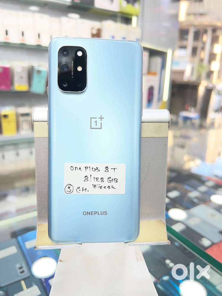 One plus 8T 8/128 gb silver (jain mobile)