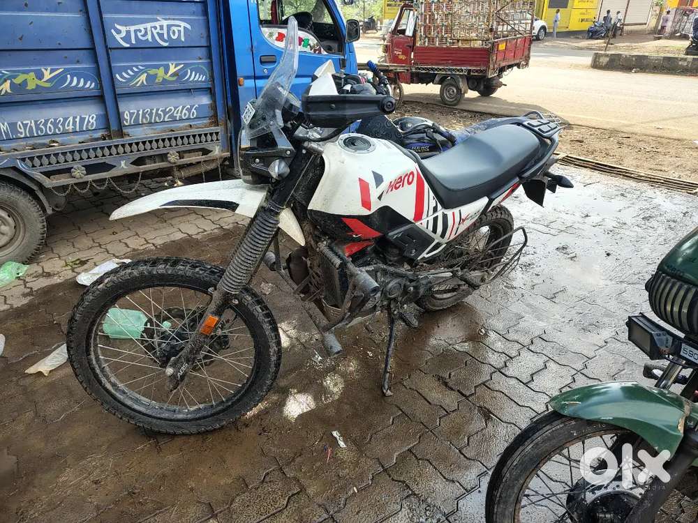 Shoroom condition 3500 chele aug 2024 insurance valid 1 owner ergent