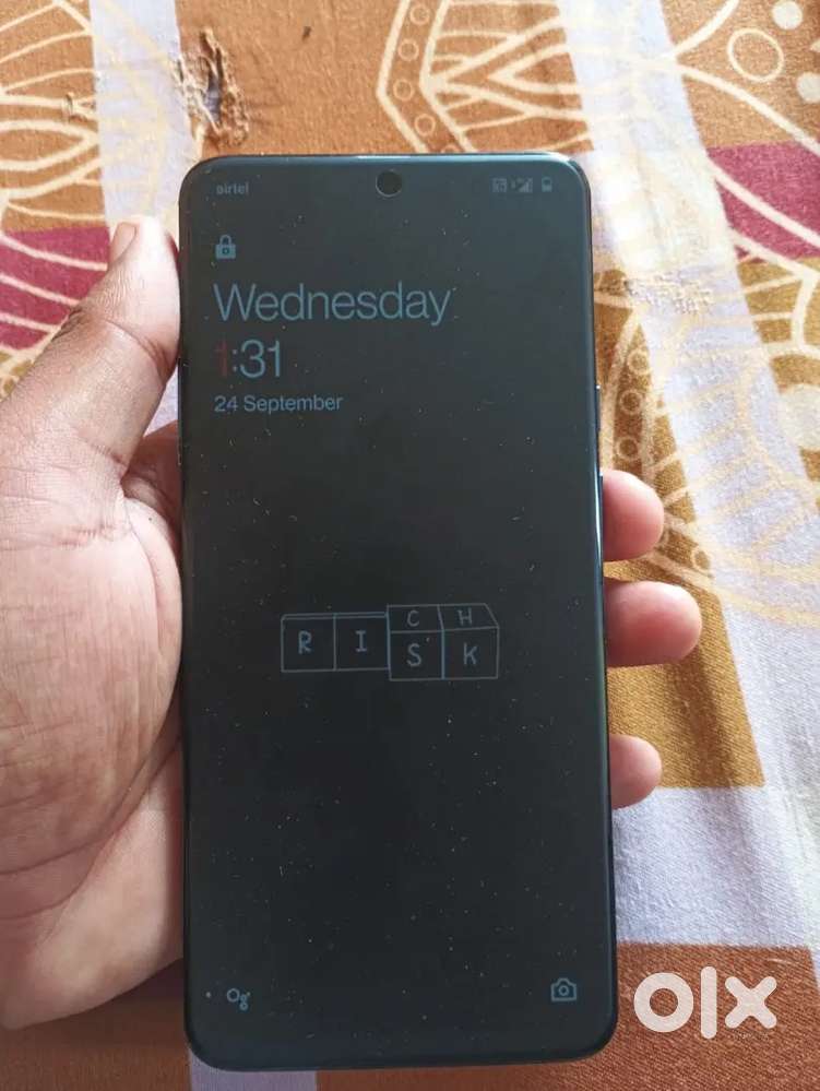 One plus 7t pro 8/256 with box