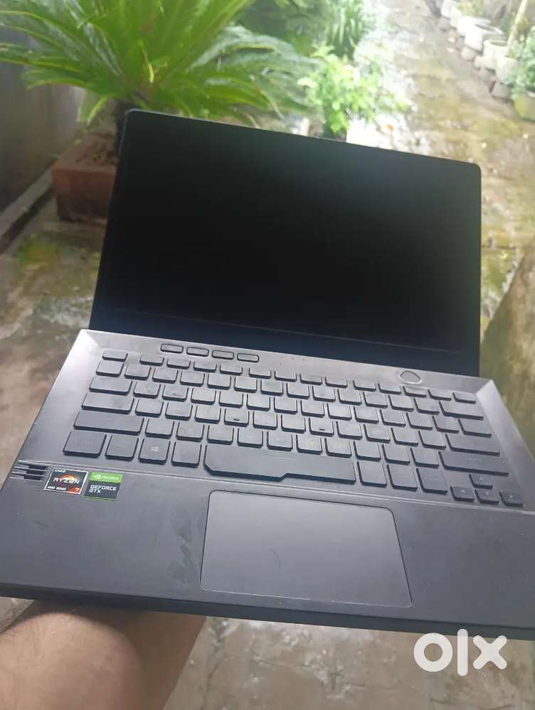 Asus Rog zephyrusg14