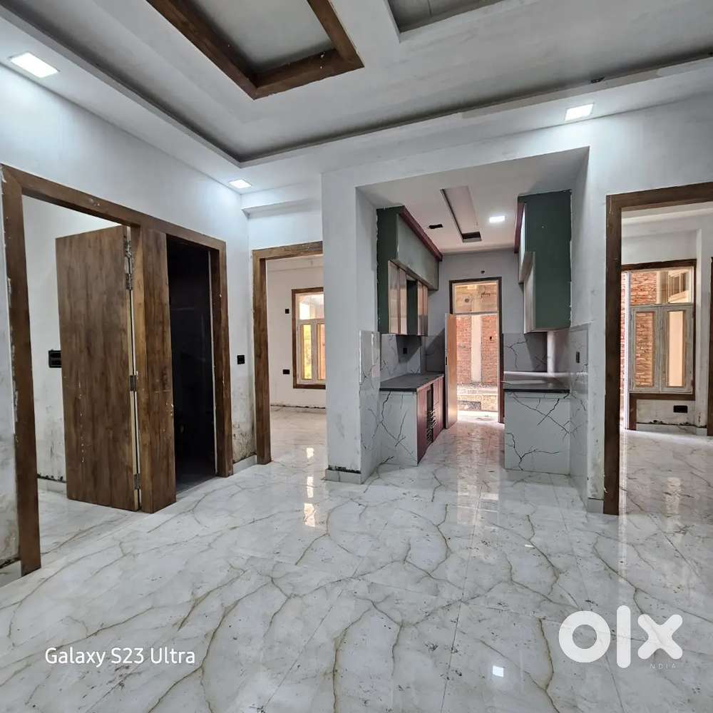 3 BHK - SPACIOUS FLAT  AT JUST 76 LAKH * NOIDA EXTENSION Near Dps .