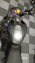 BAJAJ PULSAR NS160