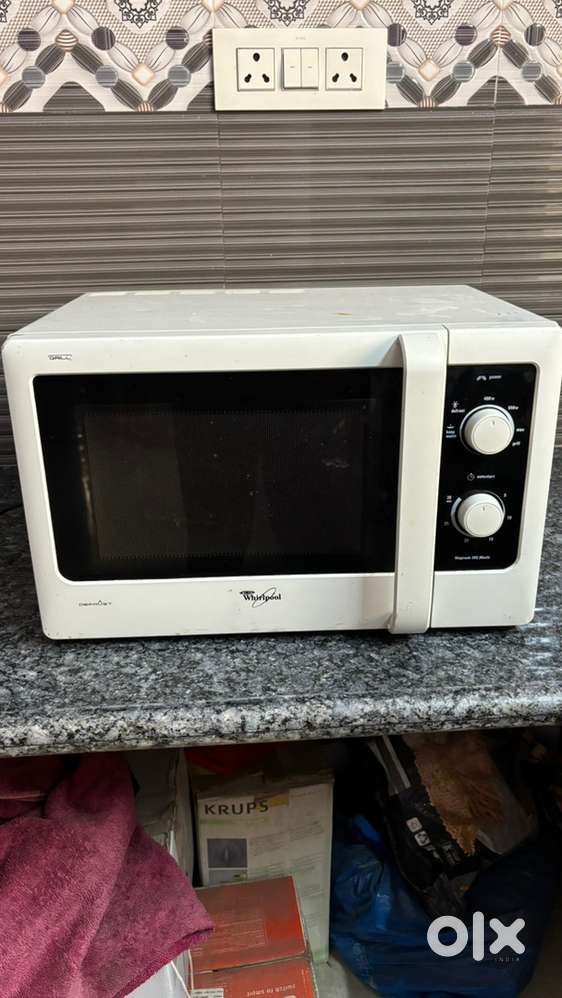 Whirlpool Magiccook 20L Oven