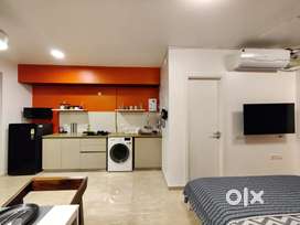 Studio Solitaire, Hiranandani estate Ghodbunder road, Thane west