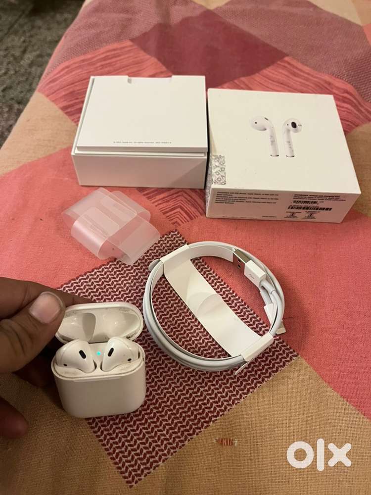 Apple airpods 2 for sale