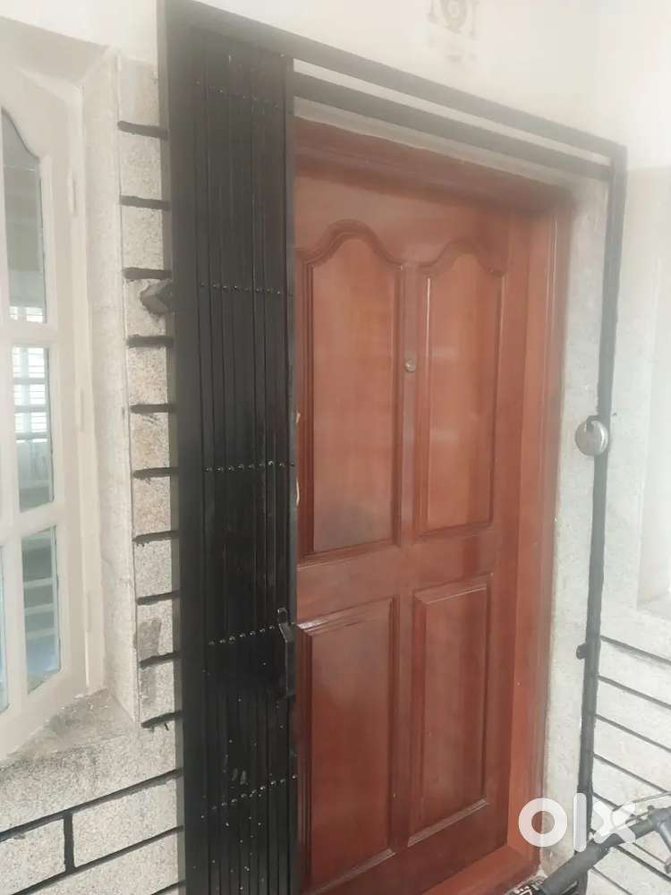 2BHK WELL VENTILLATED INDIVIDUAL HOME