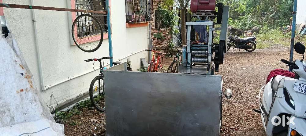Juice machine (ऊसाच गुऱ्हाळ )