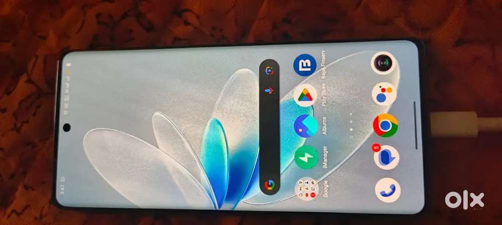 Vivo V27 5G good condition old 3 month no exchange