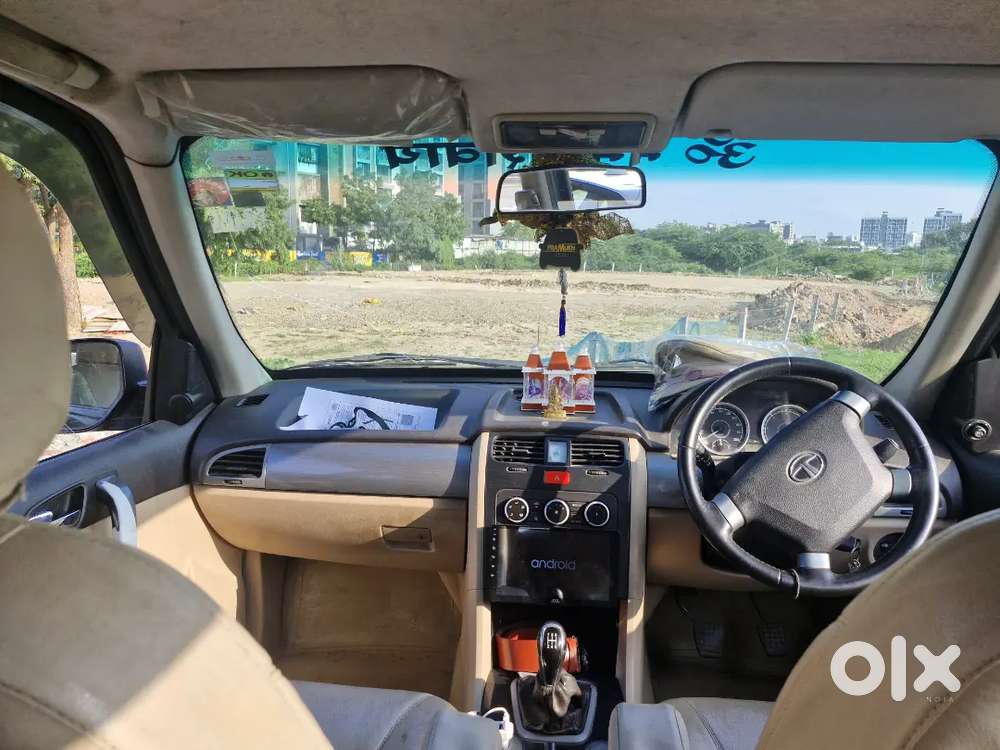 Tata safari storme