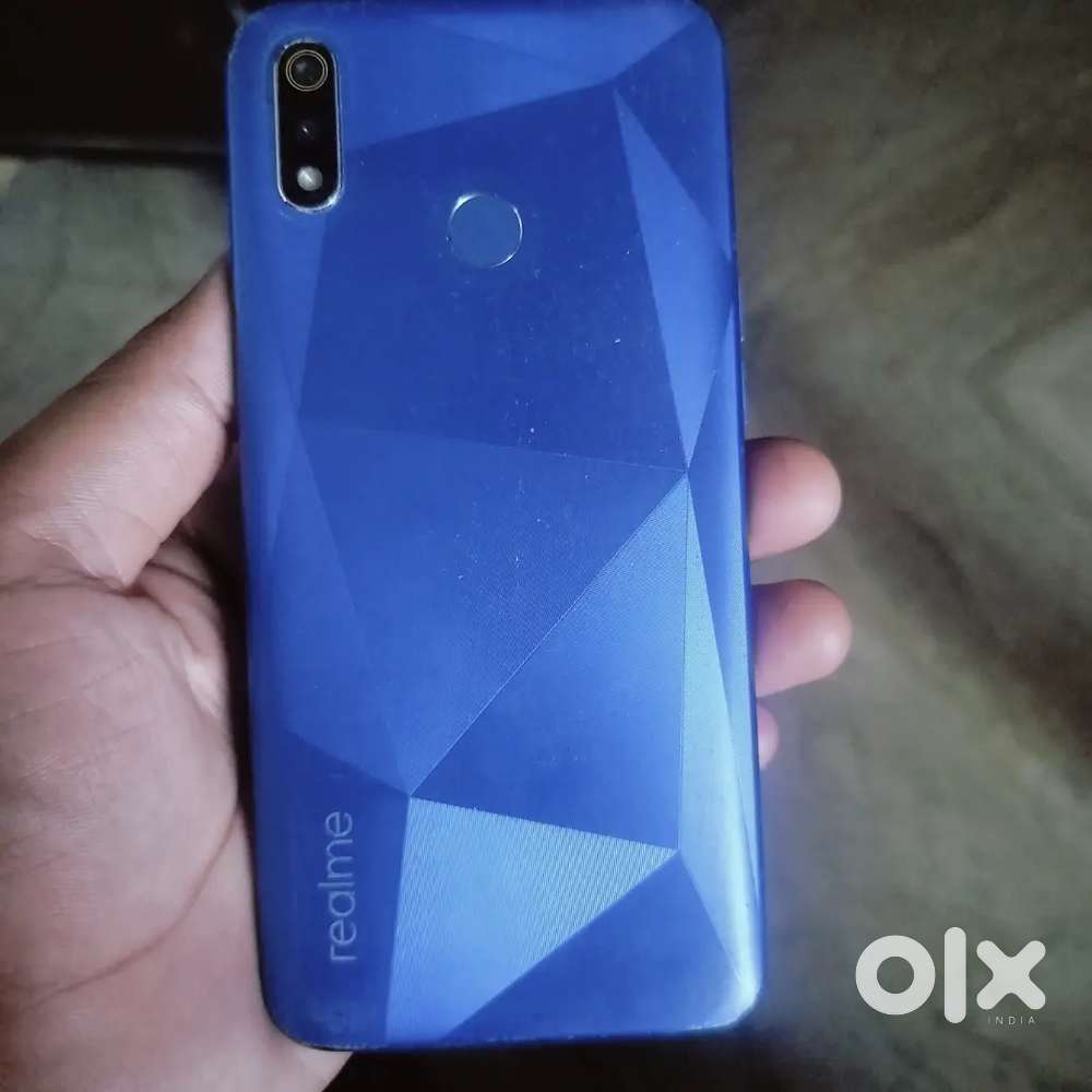 realme 3i 3,32 ma h