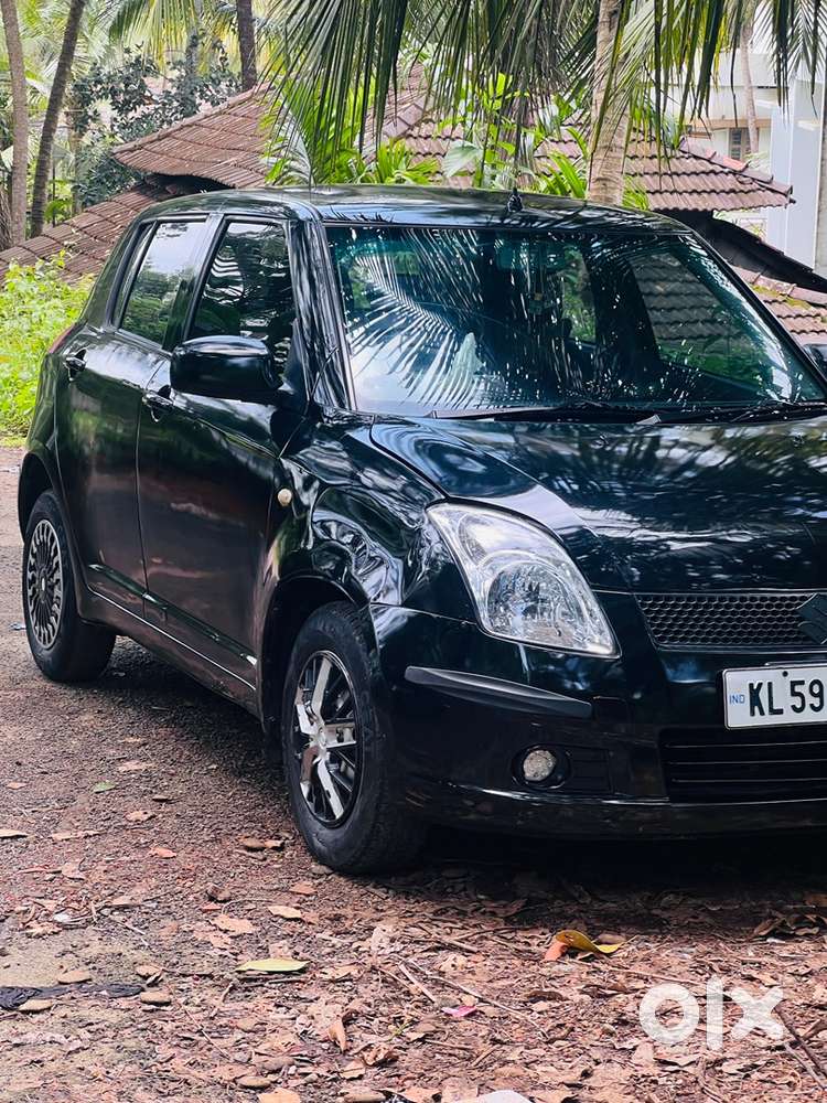Maruti Suzuki Swift 2006 Petrol Well Maintained