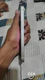 Iphone 14 white colour
