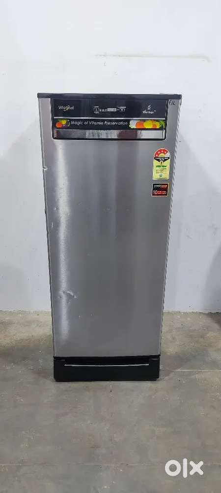 Light Used Second Hand Whirlpool 4 Star 190L Single Door Refrigerator.