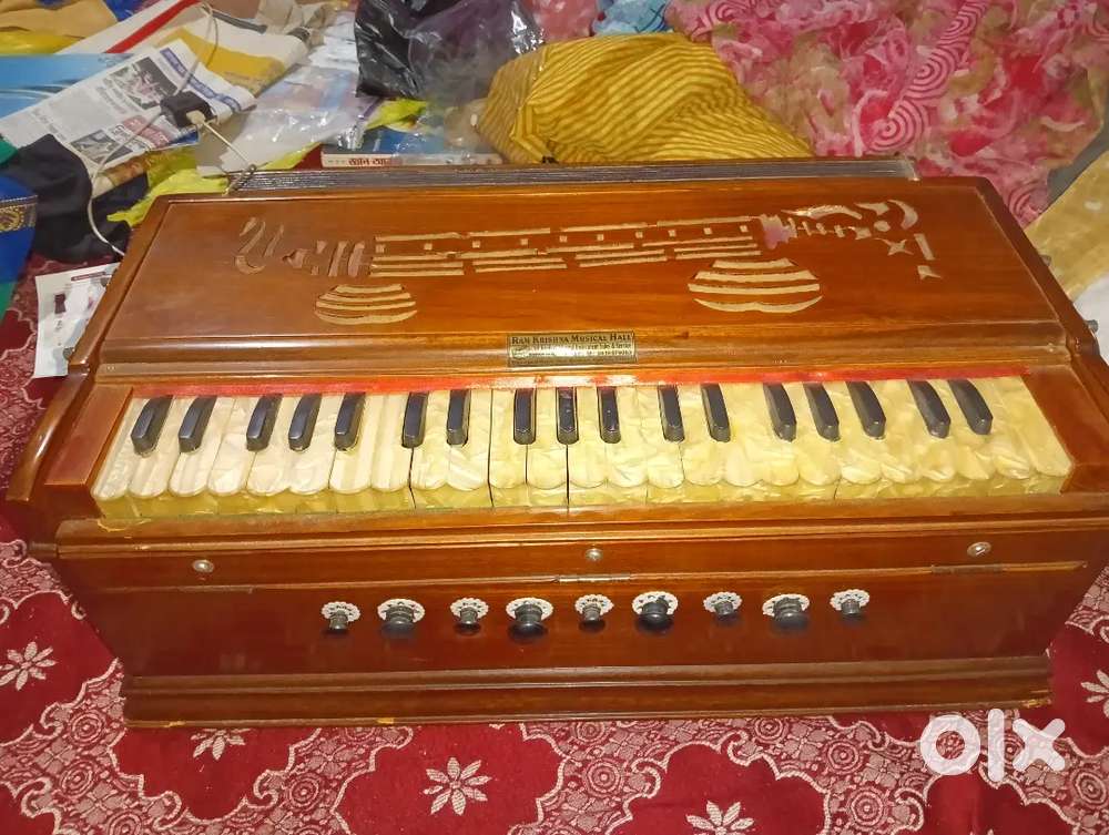 A 2years old Harmonium