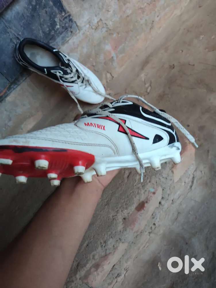 Spika football shoes ..!