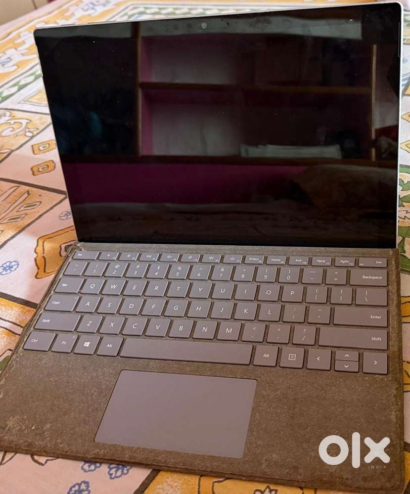 Microsoft surface laptop