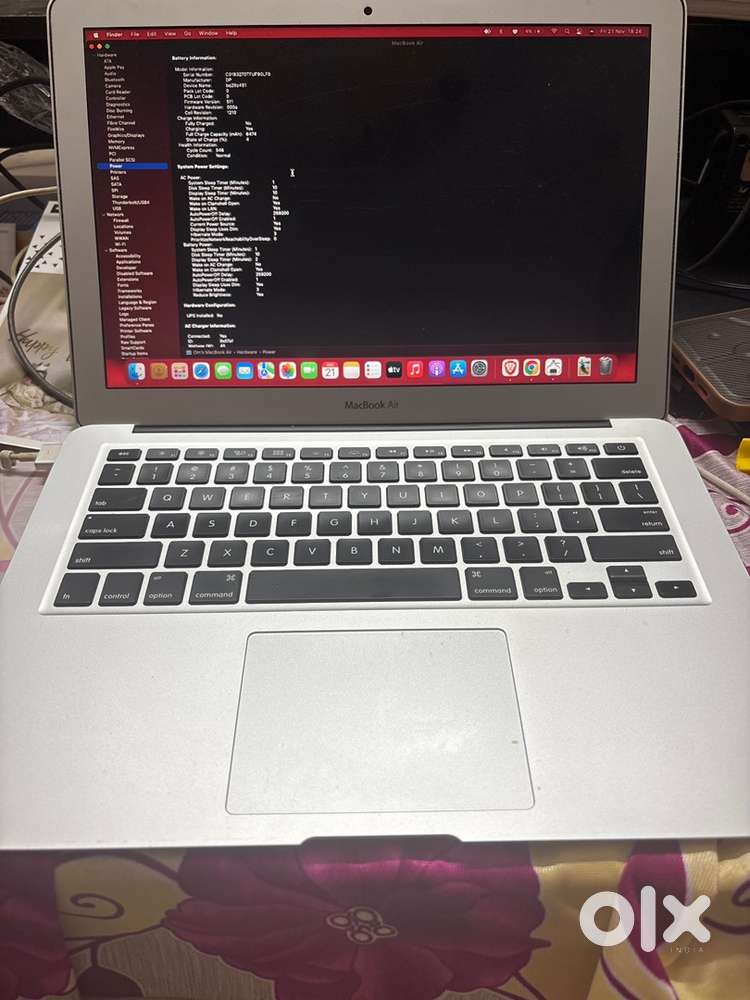 Macbook Air 8+128 GB