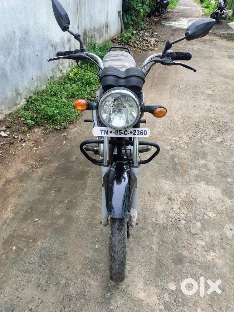 Bajaj ct 100 2016