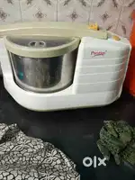 Wet grinder table top